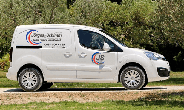 Das Firmenfahrzeug der Jörges & Schimm GmbH aus Frankfurt, im Einsatz für unsere Kunden im Bereich Heizung und Sanitär.